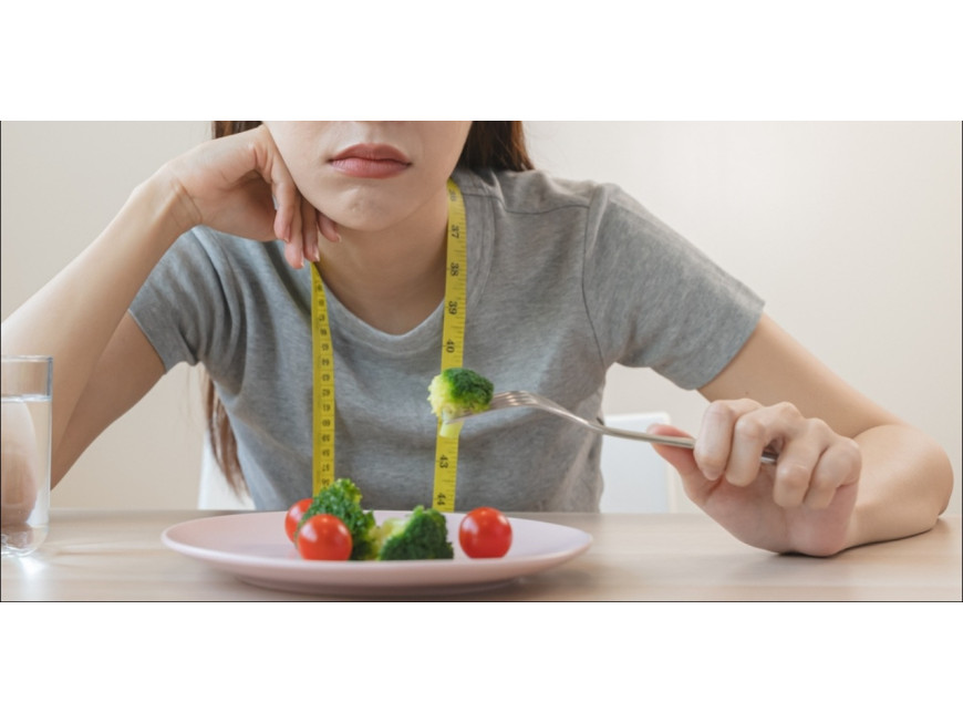 Yemə Pozuntuları Nədir? – Simptomlar, Növlər və Psixoloji Təsirləri Yemə Pozuntuları Nədir? – Simptomlar, Növlər və Psixoloji Təsirləri